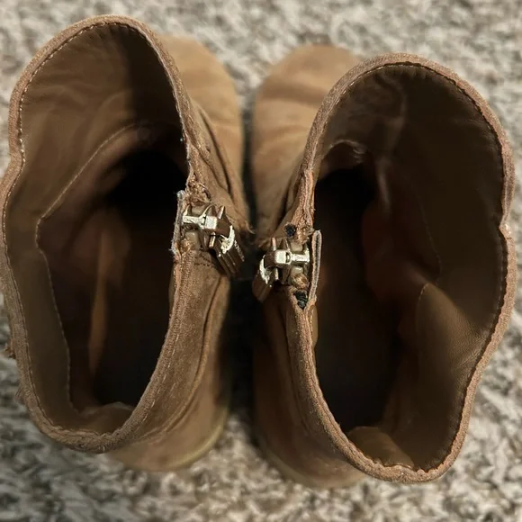 Michael Kors Girl’s Emma Callie Caramel Boots size 12 - Picture 5 of 6